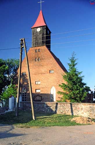 Kościół w Dobrzykach, war-maz